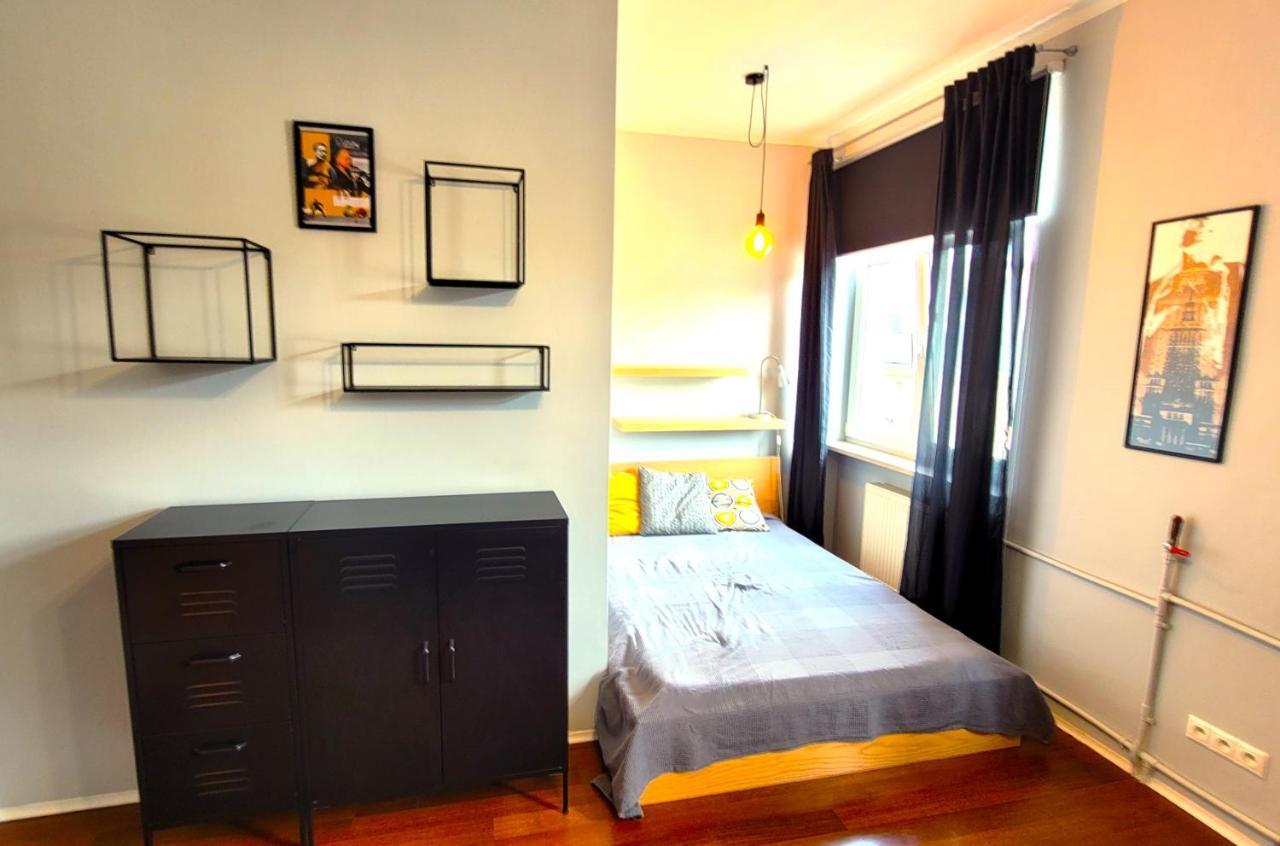 Art Dreams Apartament Chmielna 14 وارسو المظهر الخارجي الصورة